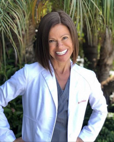 Aviva M. Alyeshmerni